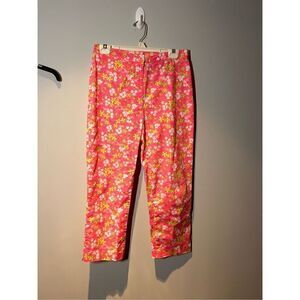 ‼️Sale‼️ White label Lilly Pulitzer capris size 4 C17-12